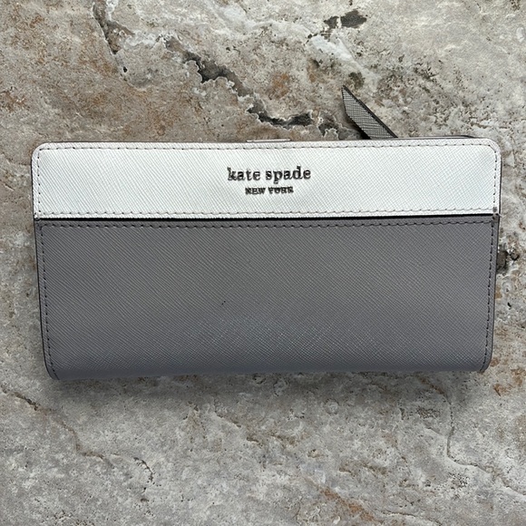 kate spade Handbags - Kate spade light purple fold wallet